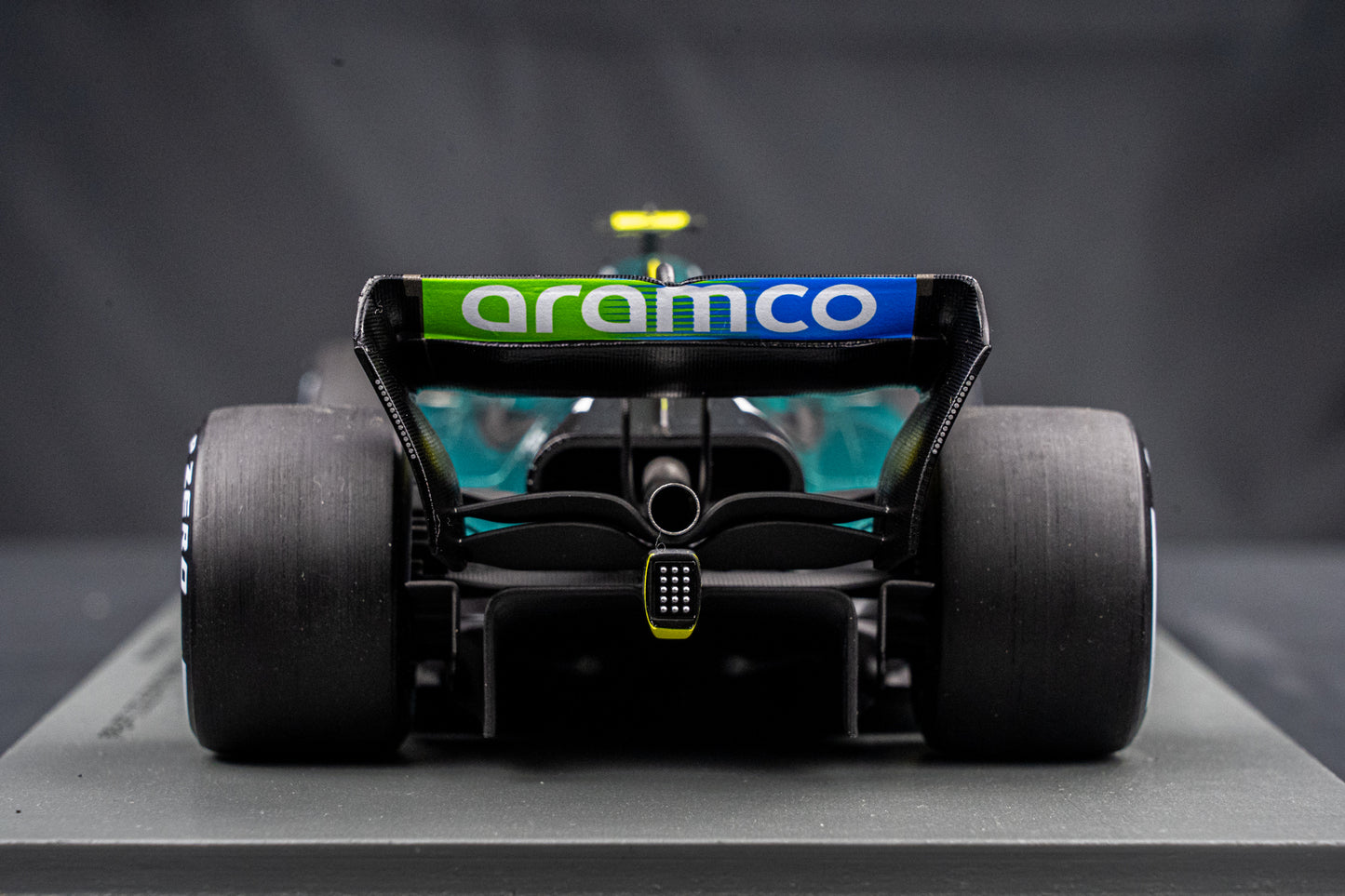 Aston Martin AMR22 #5 Sebastian Vettel "Last Race" - GP Abu Dhabi 2022 - Spark 1:18