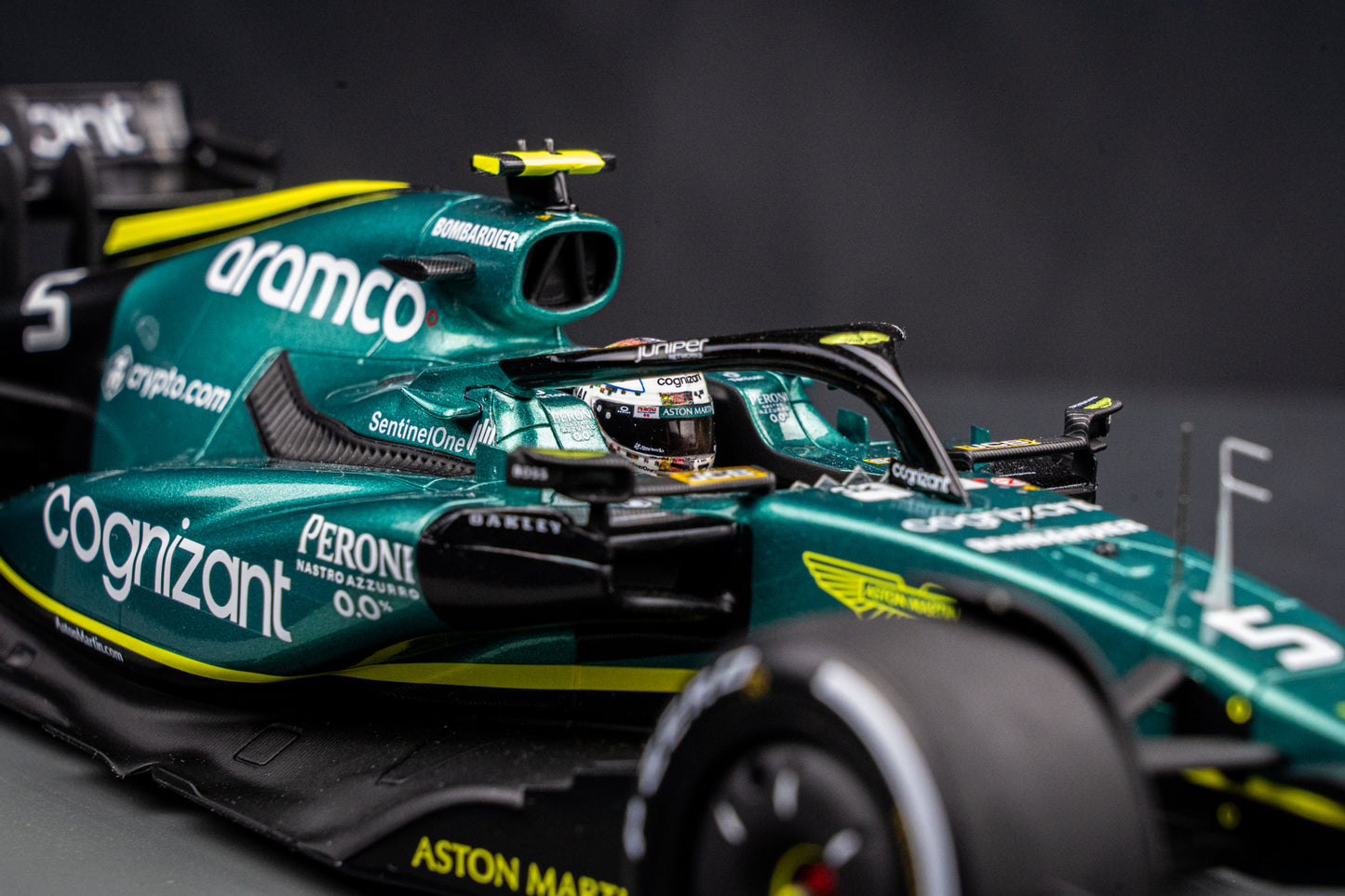 Aston Martin AMR22 #5 Sebastian Vettel "Last Race" - GP Abu Dhabi 2022 - Spark 1:18