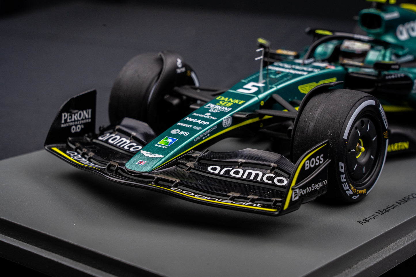 Aston Martin AMR22 #5 Sebastian Vettel "Last Race" - GP Abu Dhabi 2022 - Spark 1:18