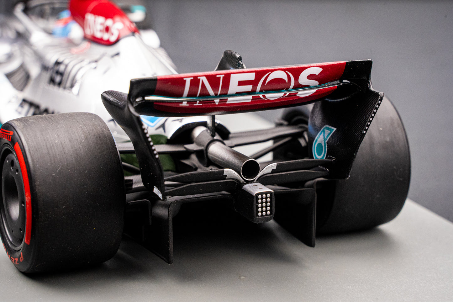 Georg Russell #63 Mercedes AMG W13E perf. - Winner GP Brasilien 2022 - Spark 1:18