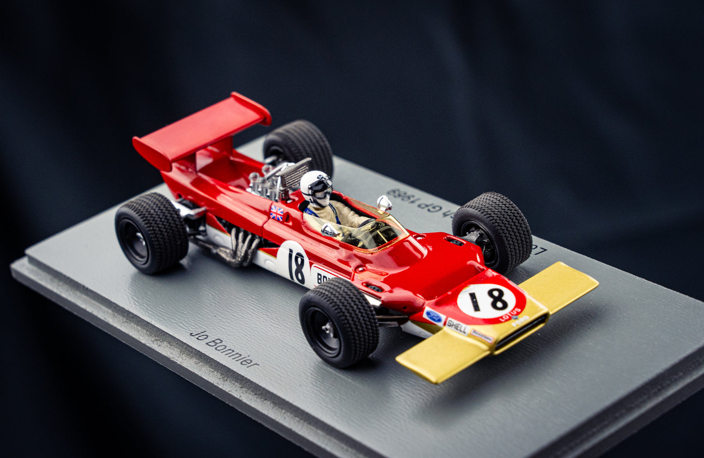 Lotus 63 #18 Jo Bonnier - British GP 1969 - Spark 1:43