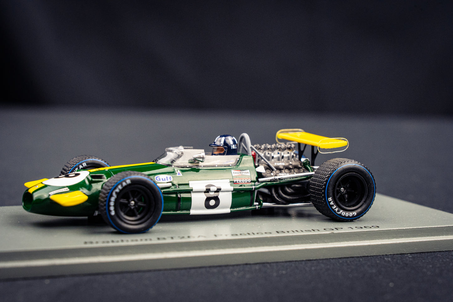 Brabham BT26A #8 Graham Hill - British GP 69 Training - Spark 1:43