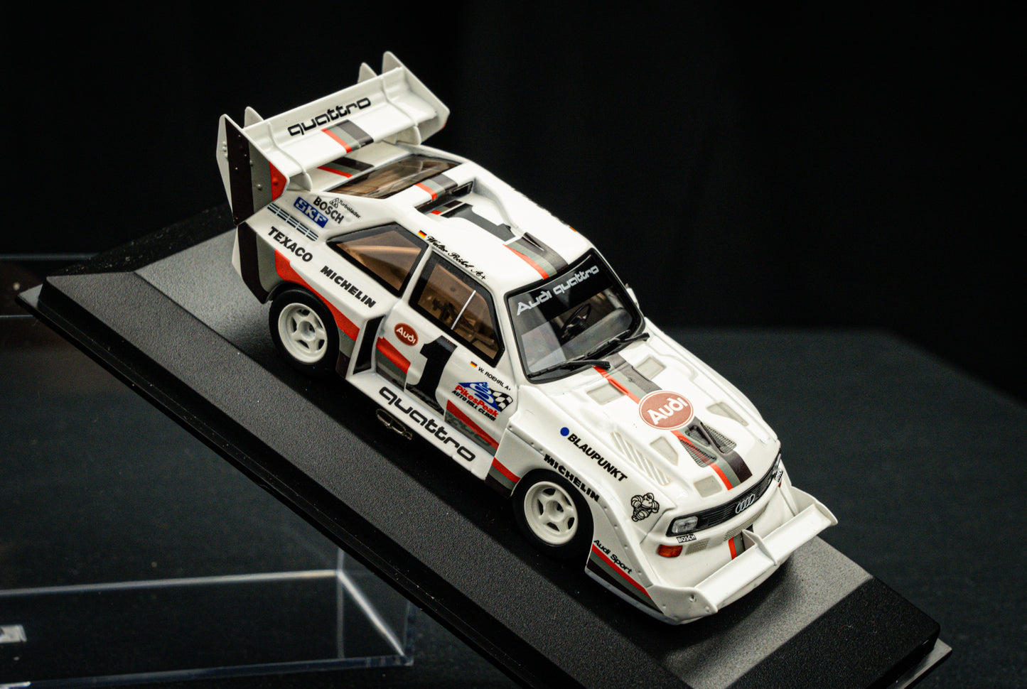 Audi Sport quattro S1 lim. 504 Stk. #1 Walter Röhrl - Sieger Pikes Peak 1987 - Minichamps 1:43