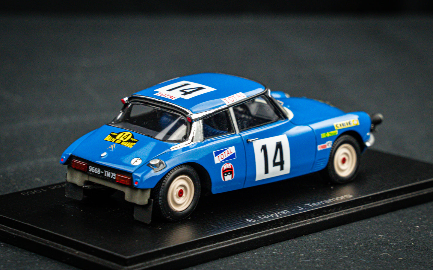 Citroen DS21 proto no.21 B.Neyret / J. Terramorsi Sieger Rallye du Maroc 1969, Spark 1:43