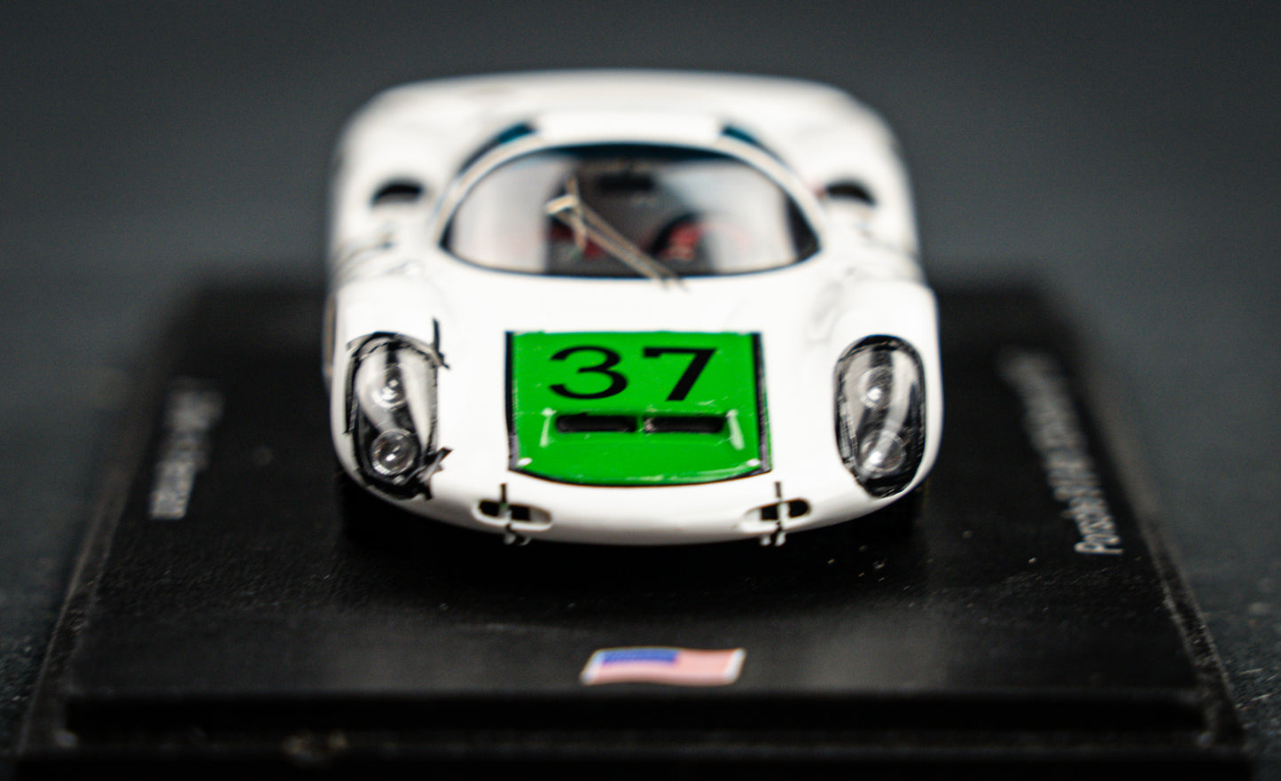 Porsche 910 lim. 500 pcs. #37 Herrmann / Siffert 4th 12h Sebring 1967, Spark 1:43