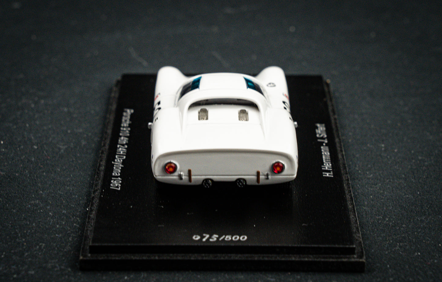 Porsche 910 lim. 500 pcs. #52 Herrmann / Siffert 4th 24h Daytona 1967, Spark 1:43