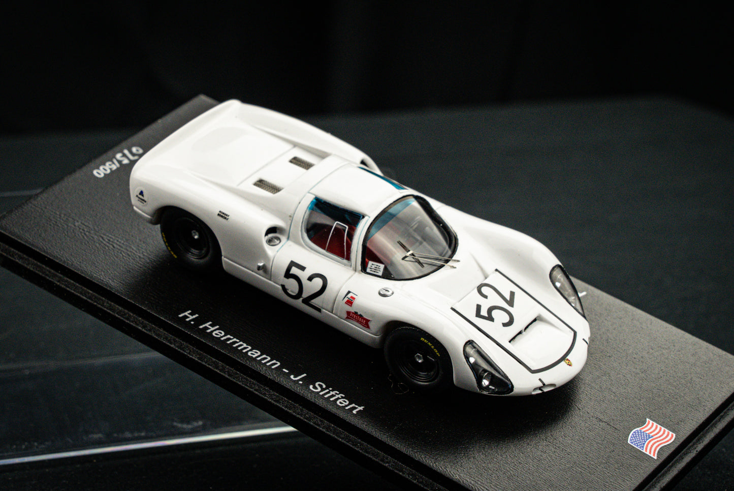 Porsche 910 lim. 500 pcs. #52 Herrmann / Siffert 4th 24h Daytona 1967, Spark 1:43