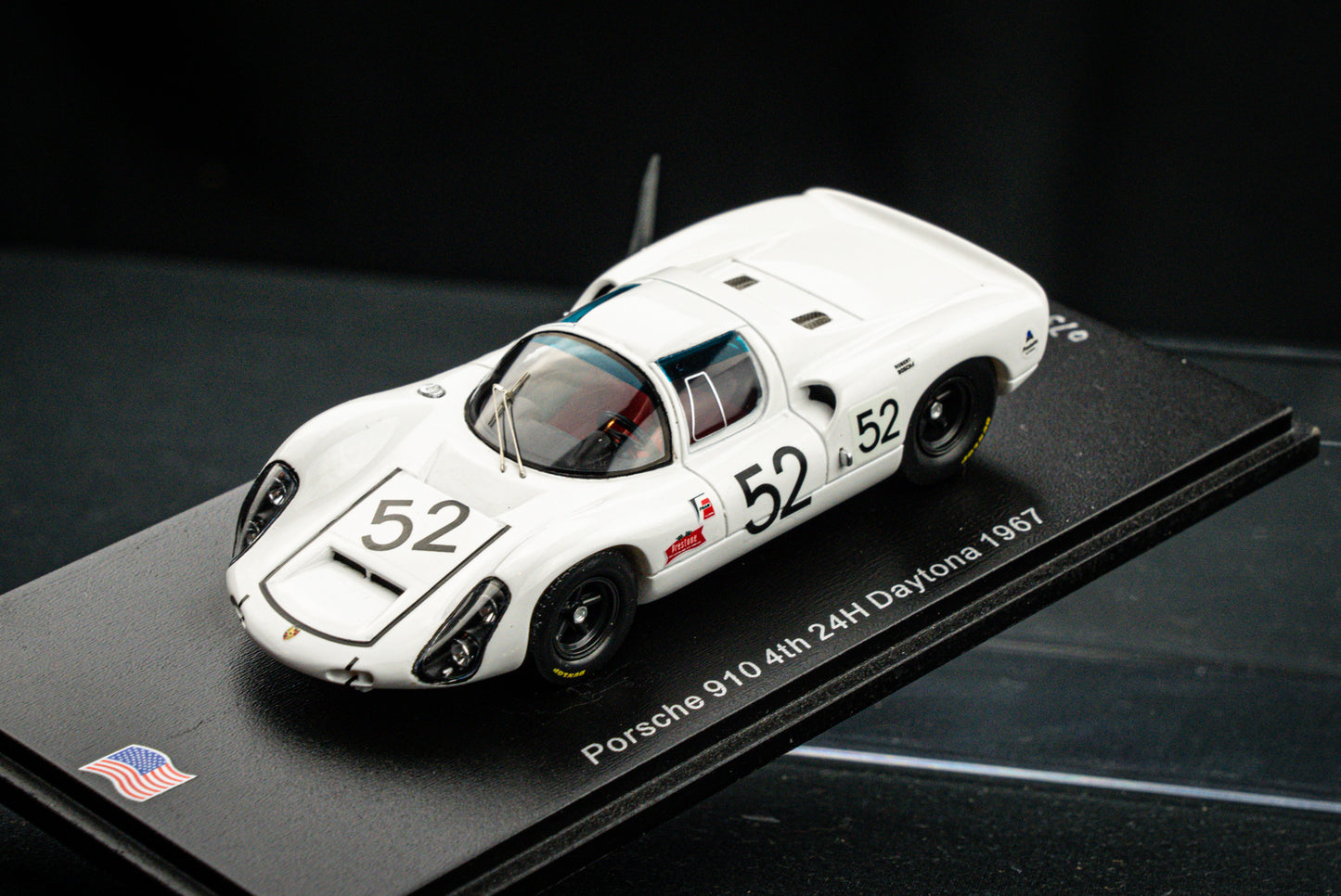 Porsche 910 lim. 500 pcs. #52 Herrmann / Siffert 4th 24h Daytona 1967, Spark 1:43
