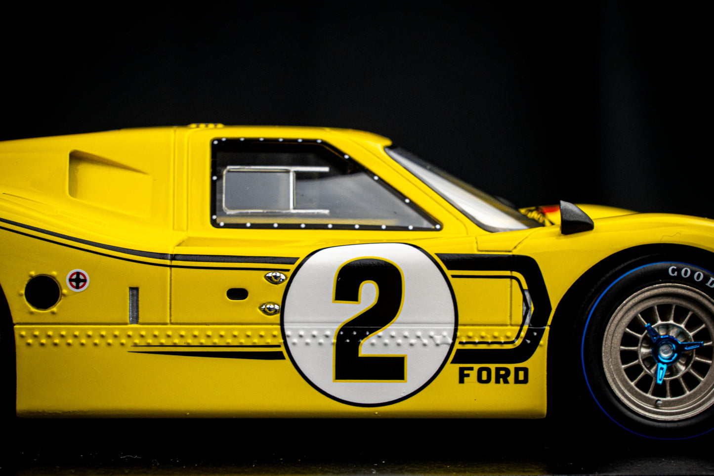 Ford GT40 Mk IV #2 B. McLaren / M. Donohue 4th 24h LeMans 1967 1:18 Spark