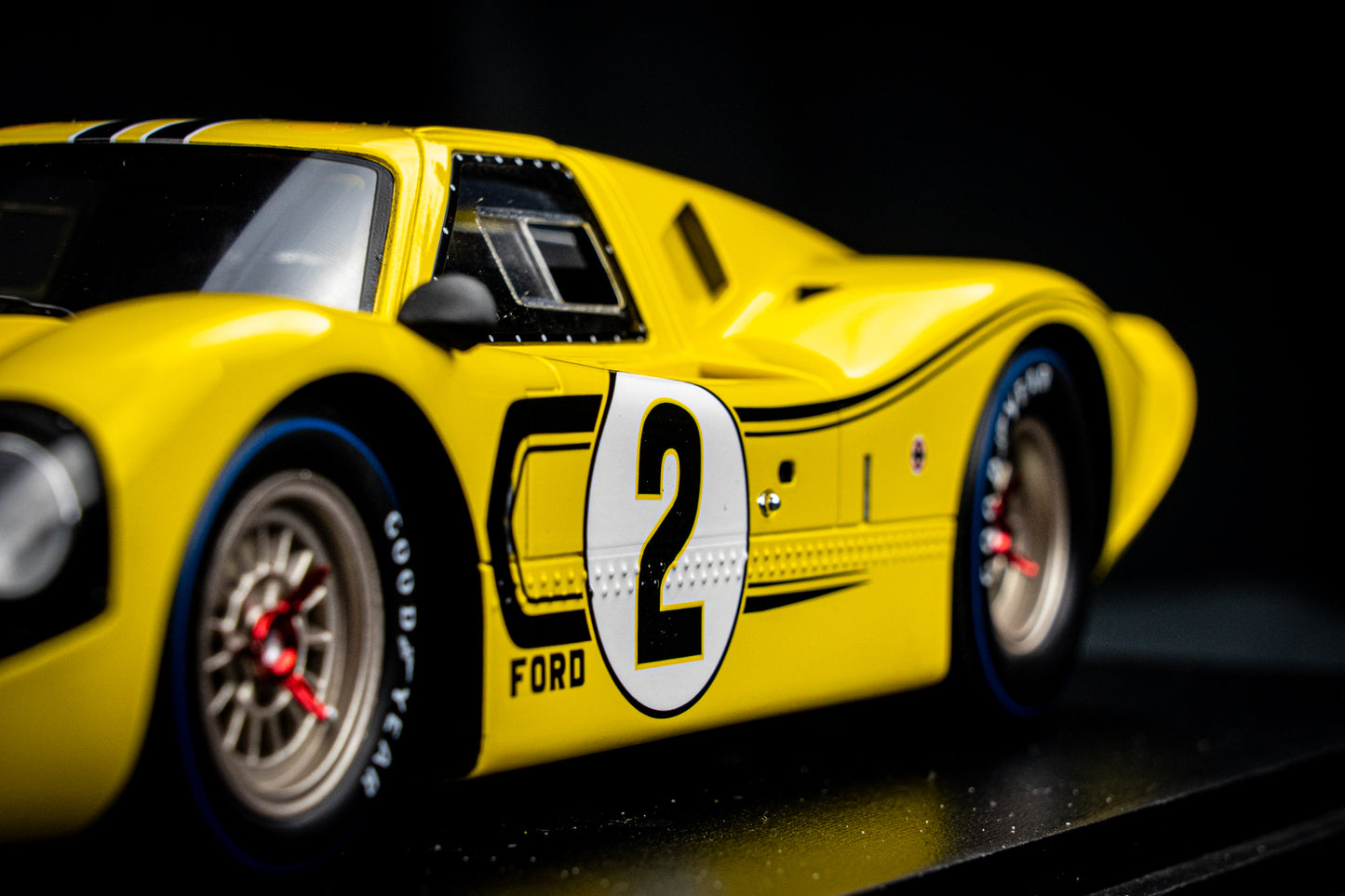 Ford GT40 Mk IV #2 B. McLaren / M. Donohue 4th 24h LeMans 1967 1:18 Spark