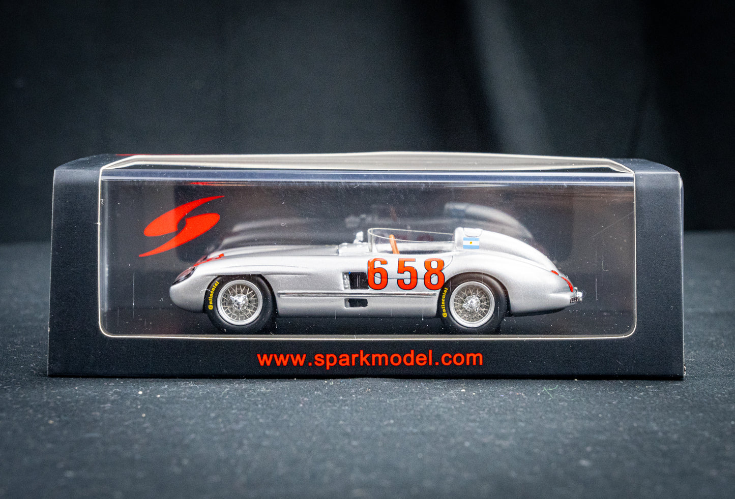 Mercedes 300 SLR no.658 J.M. Fangio P2 Mille Miglia 1955 1:43 Spark