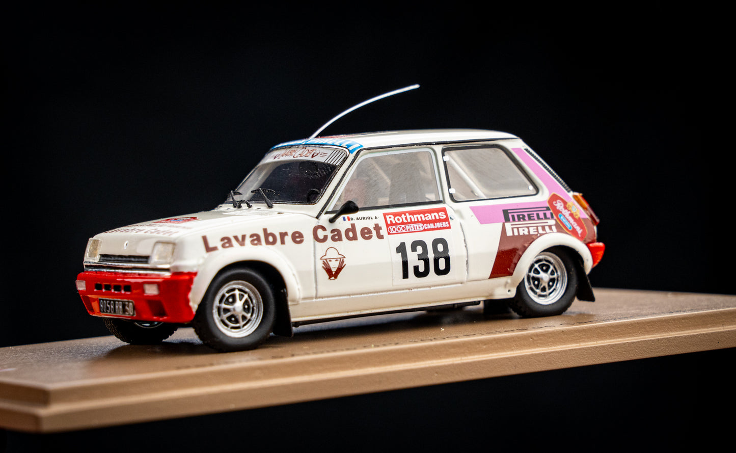Renault 5 Alpine Gr.2 lim. 300 Stk. #138 D. Auriol / J.Y. Tussiot - Rallye 1000 Piste de Canjuers 83 Spark 1:43