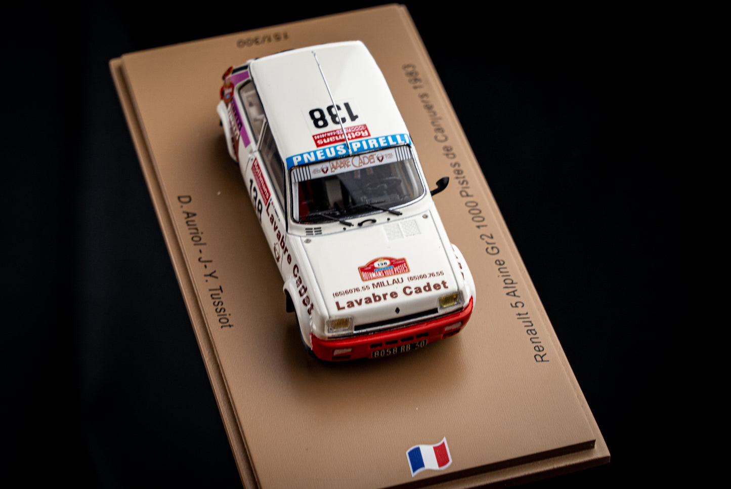 Renault 5 Alpine Gr.2 lim. 300 Stk. #138 D. Auriol / J.Y. Tussiot - Rallye 1000 Piste de Canjuers 83 Spark 1:43