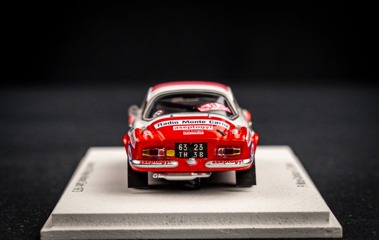 Renault Alpine A110 #29 P.A. Moss-Carlsson / E. Crellin - Rallye Monte Carlo 1973 - Spark 1:43