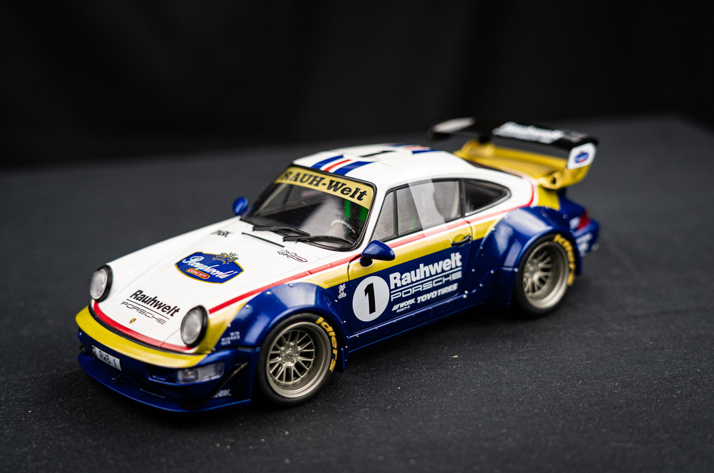 Porsche 911 (964) RWB Rauh - Welt 2022 blue / white / red / gold - Solido 1:18