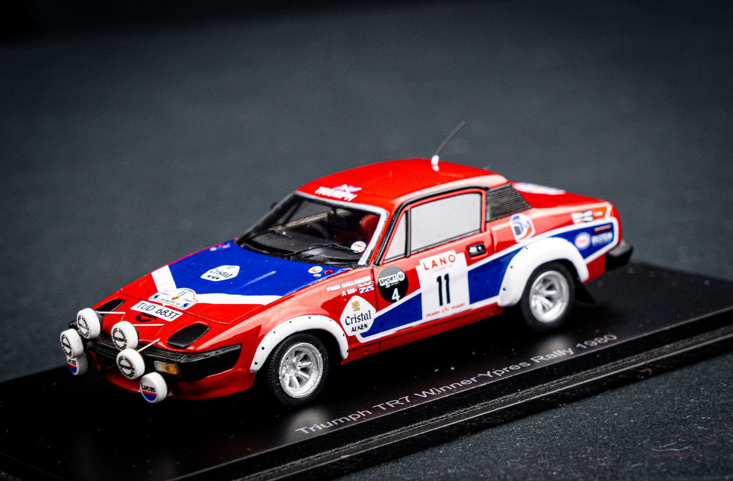 Triumph TR7 #11 T. Pond / F. Gallagher - Winner Ypern Rallye 1980 - Spark 1:43