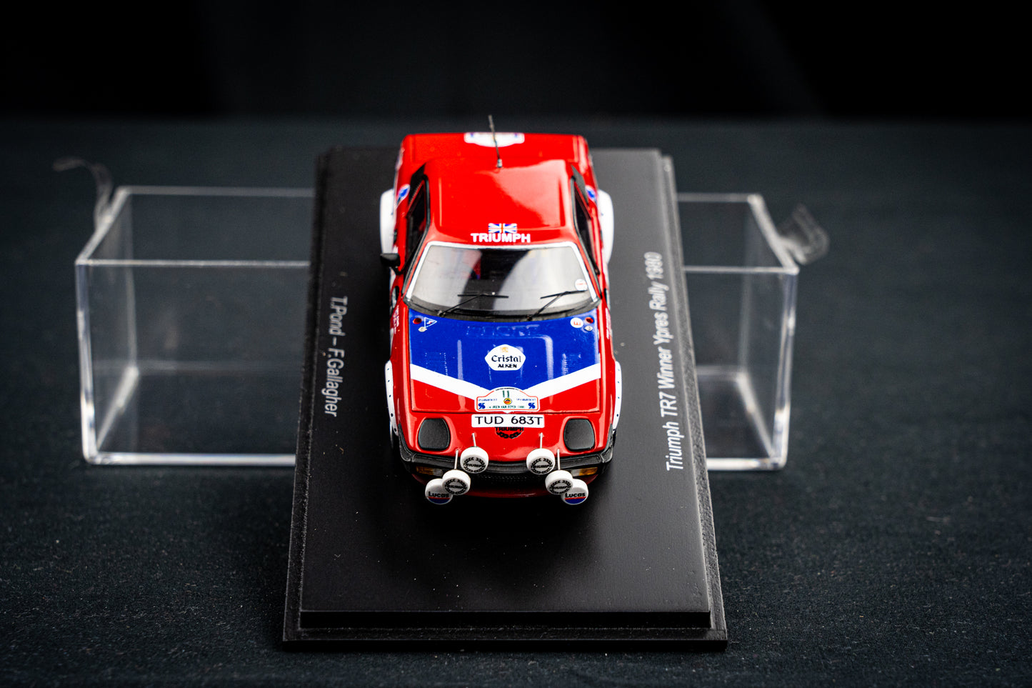 Triumph TR7 #11 T. Pond / F. Gallagher - Winner Ypern Rallye 1980 - Spark 1:43