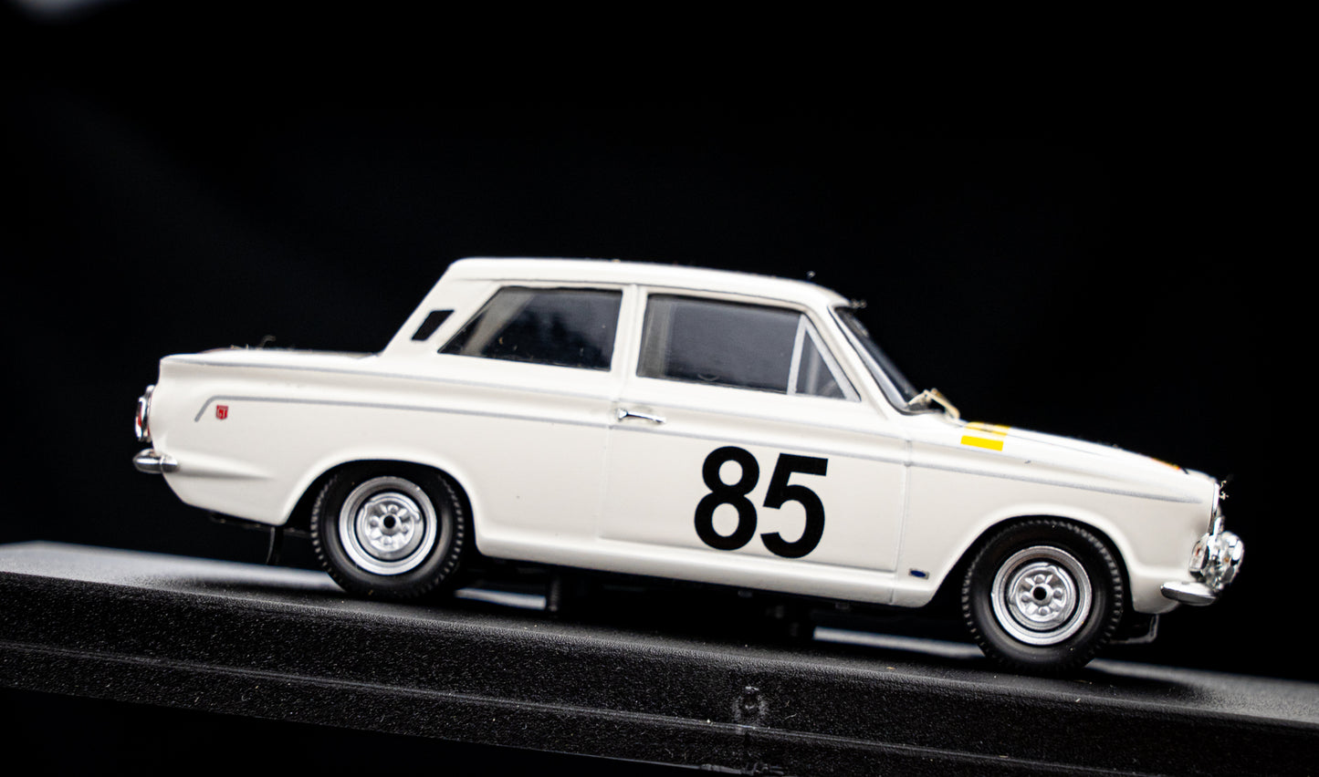 Ford Cortina GT lim. 150 pcs. #85 G. Staepelaere / E. Meuwissen - Spa - Sofia -Liege 64 - Trofeu 1:43