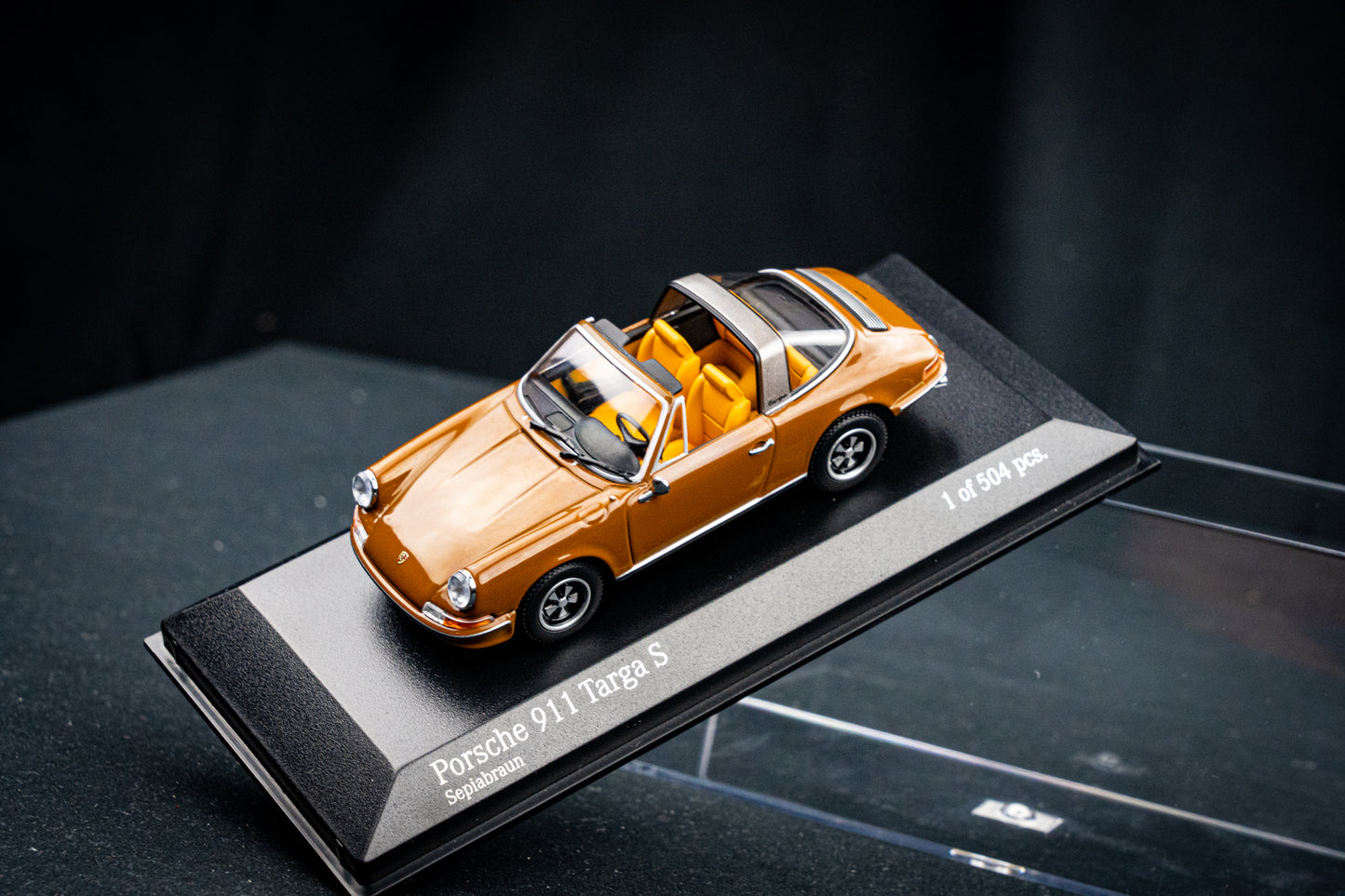Porsche 911 Targa S 1972 Sepiabraun - Minichamps 1:43 limitiert auf 504 Stk.