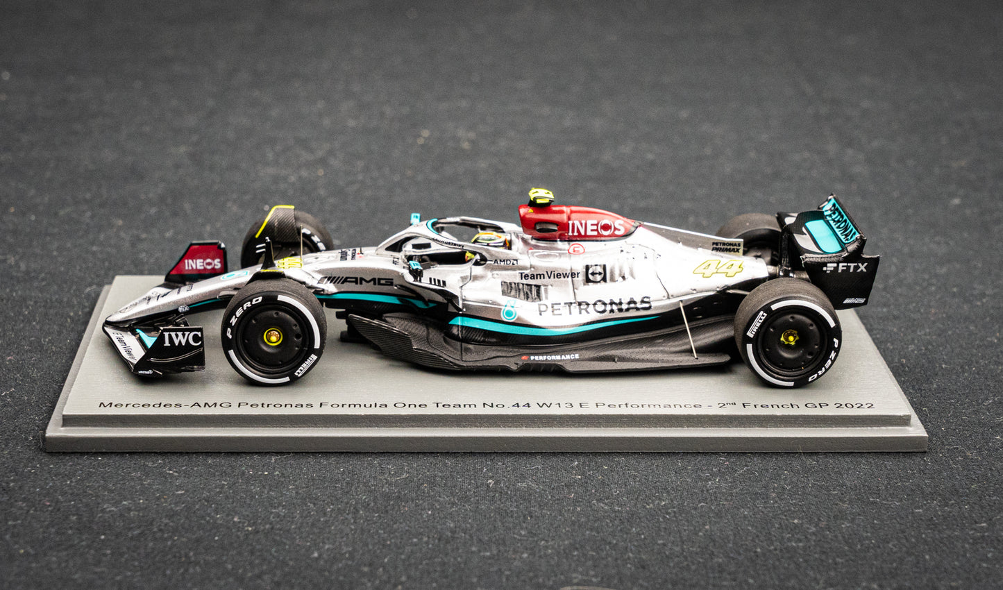 Lewis Hamilton 300. Grand Prix Mercedes-AMG W13E #44 2nd French GP 2022, Spark 1:43,