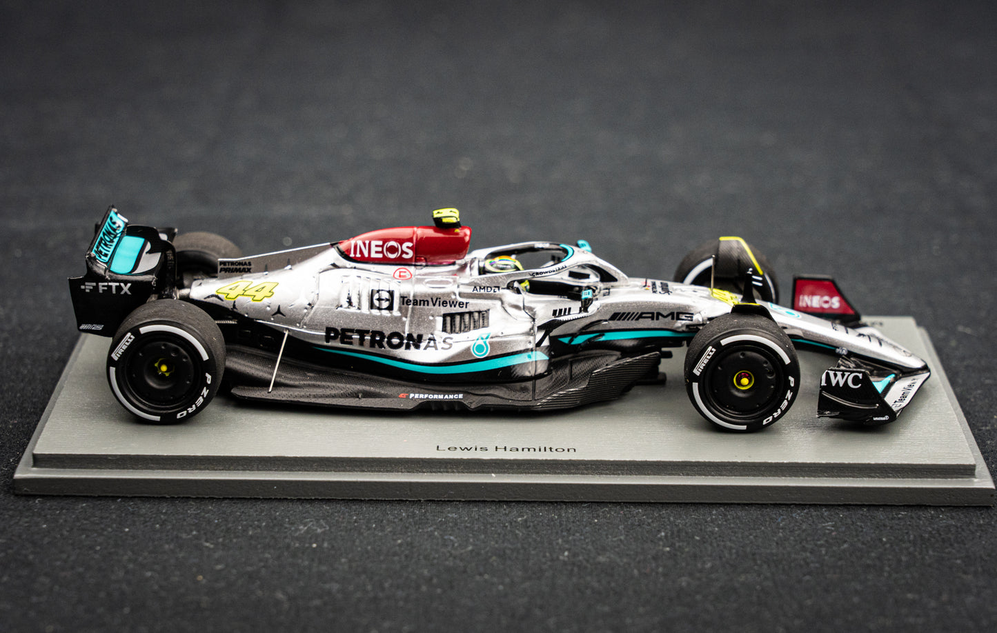 Lewis Hamilton 300. Grand Prix Mercedes-AMG W13E #44 2nd French GP 2022, Spark 1:43,