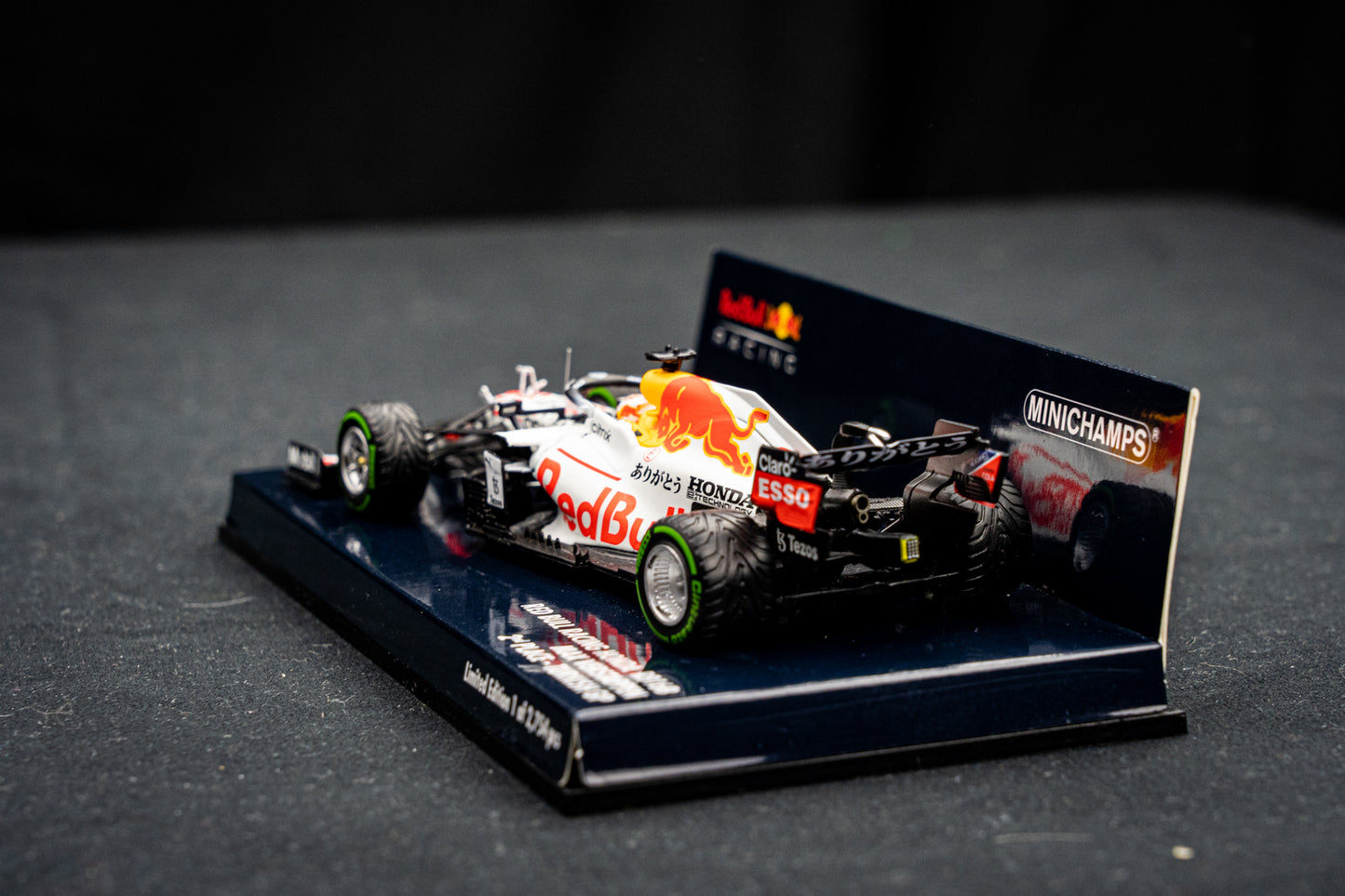 Max Verstappen no.33 Red Bull RB16B White limited 2.754 pcs. - 2nd Turkish GP 2021 - Minichamps 1:43