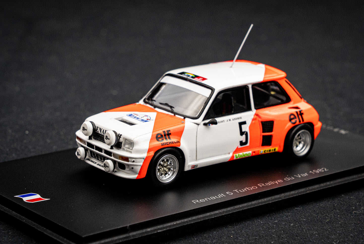 Renault 5 Turbo #5 lim. 400 Stk. A. Prost / J.M. Andrie Rallye du Var 1982 - Spark 1:43