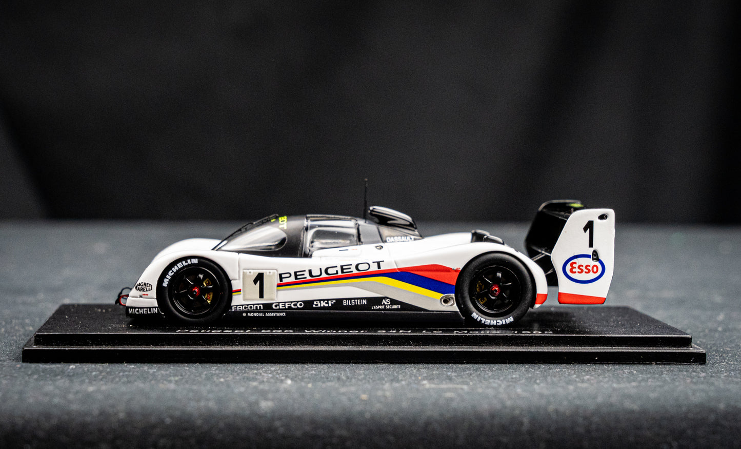 Peugeot 905 #1 Blundell / Dalmas / Warwick - Sieger 24h LeMans 1992 - Spark 1:43