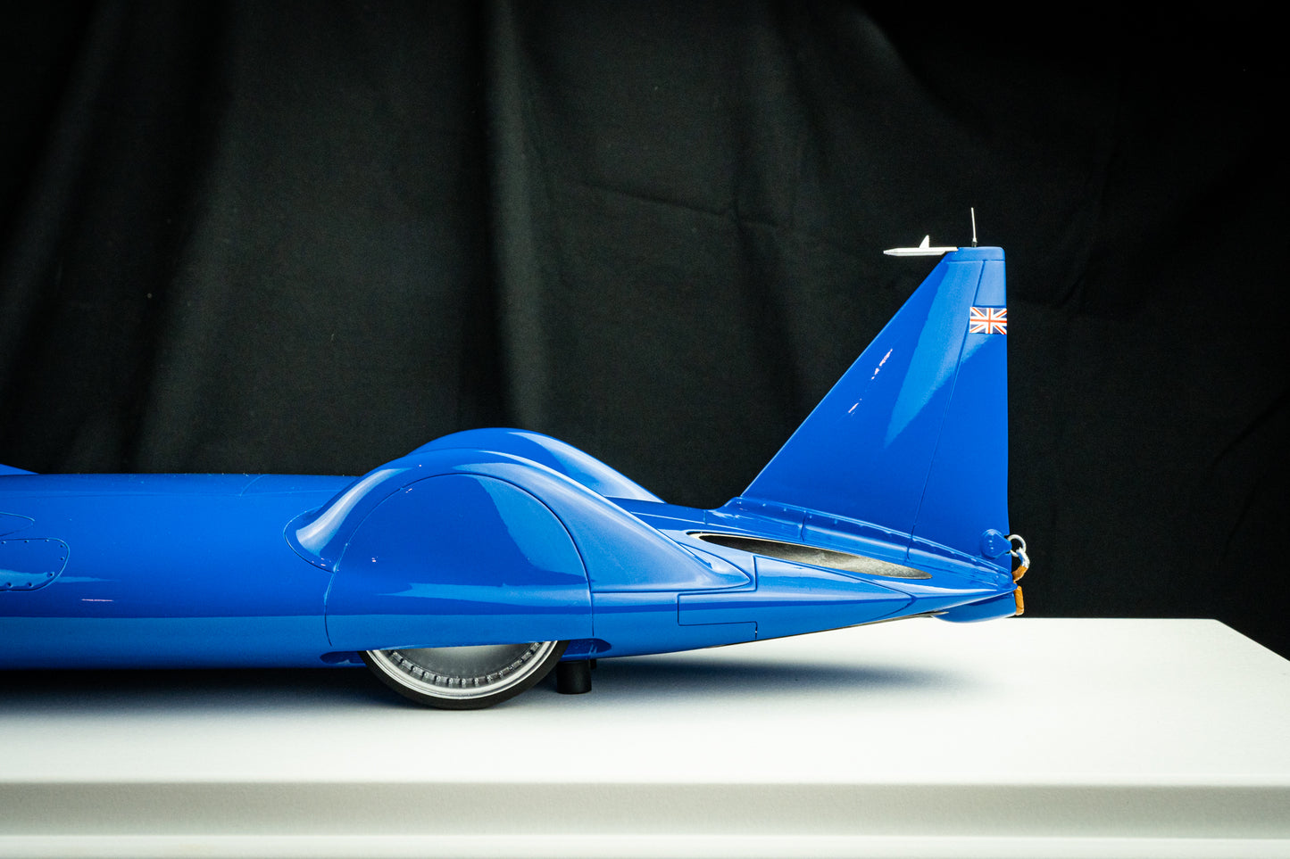 Bluebird CN7 - Lake Eyre Australia LSR 403,1 mph 17th July 1964 - Spark 1:18