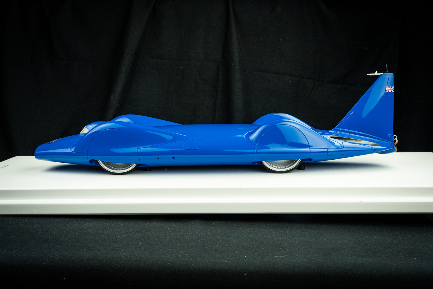 Bluebird CN7 - Lake Eyre Australia LSR 403,1 mph 17th July 1964 - Spark 1:18