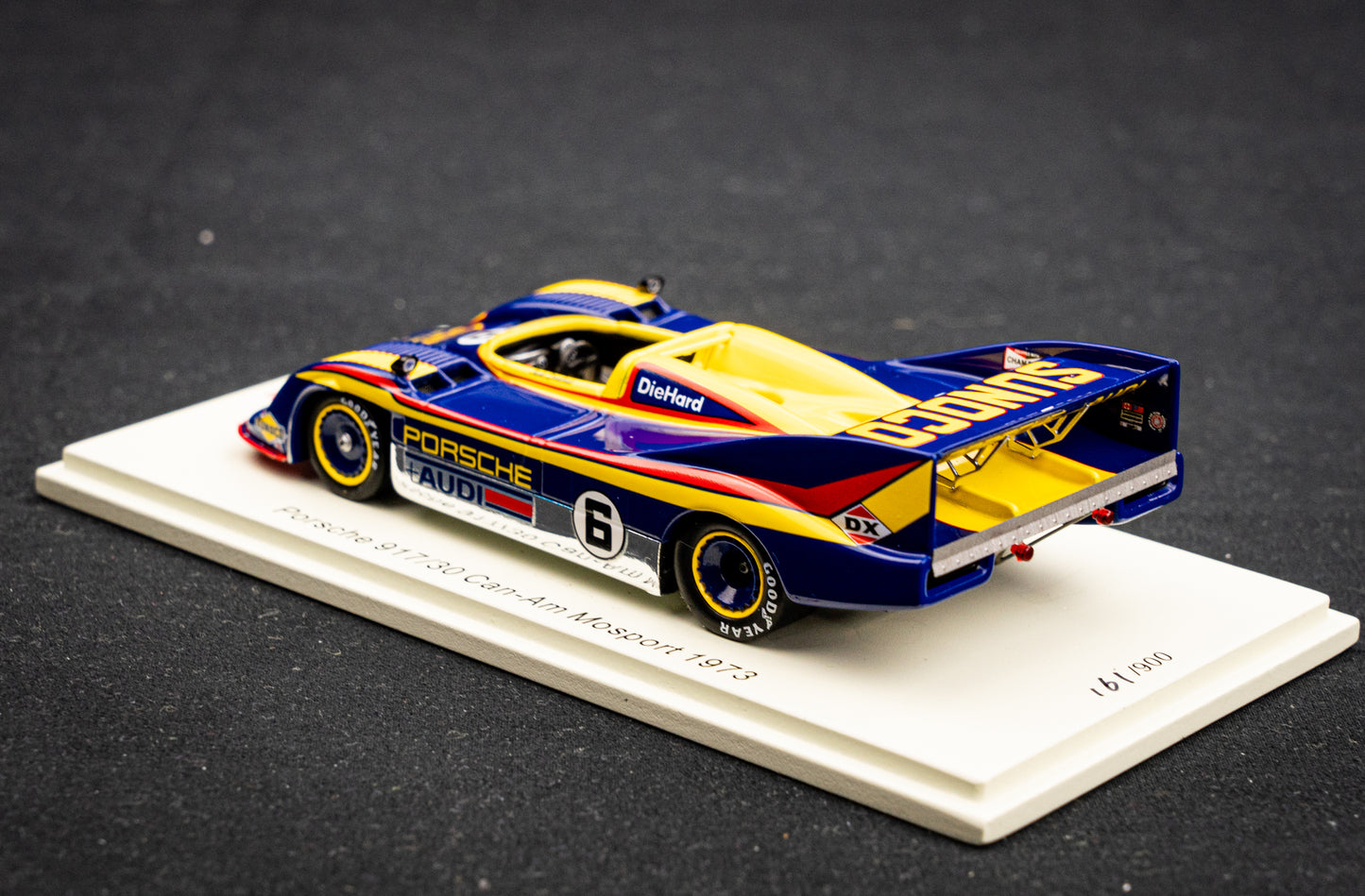 Porsche 917/30 #6 Mark Donohue - CanAm Mosport 1973 - Spark 1:43