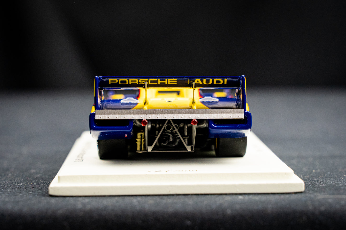 Porsche 917/30 #6 Mark Donohue - CanAm Mosport 1973 - Spark 1:43