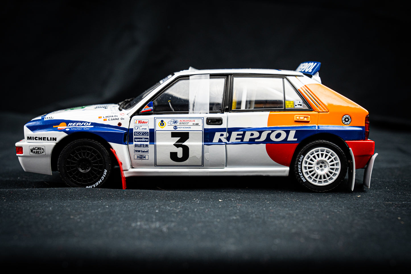 Lancia Delta HF Integrale #3 Sainz / Moya - Repsol Livery - Rallye Acropolis 1993 / Solido 1:18