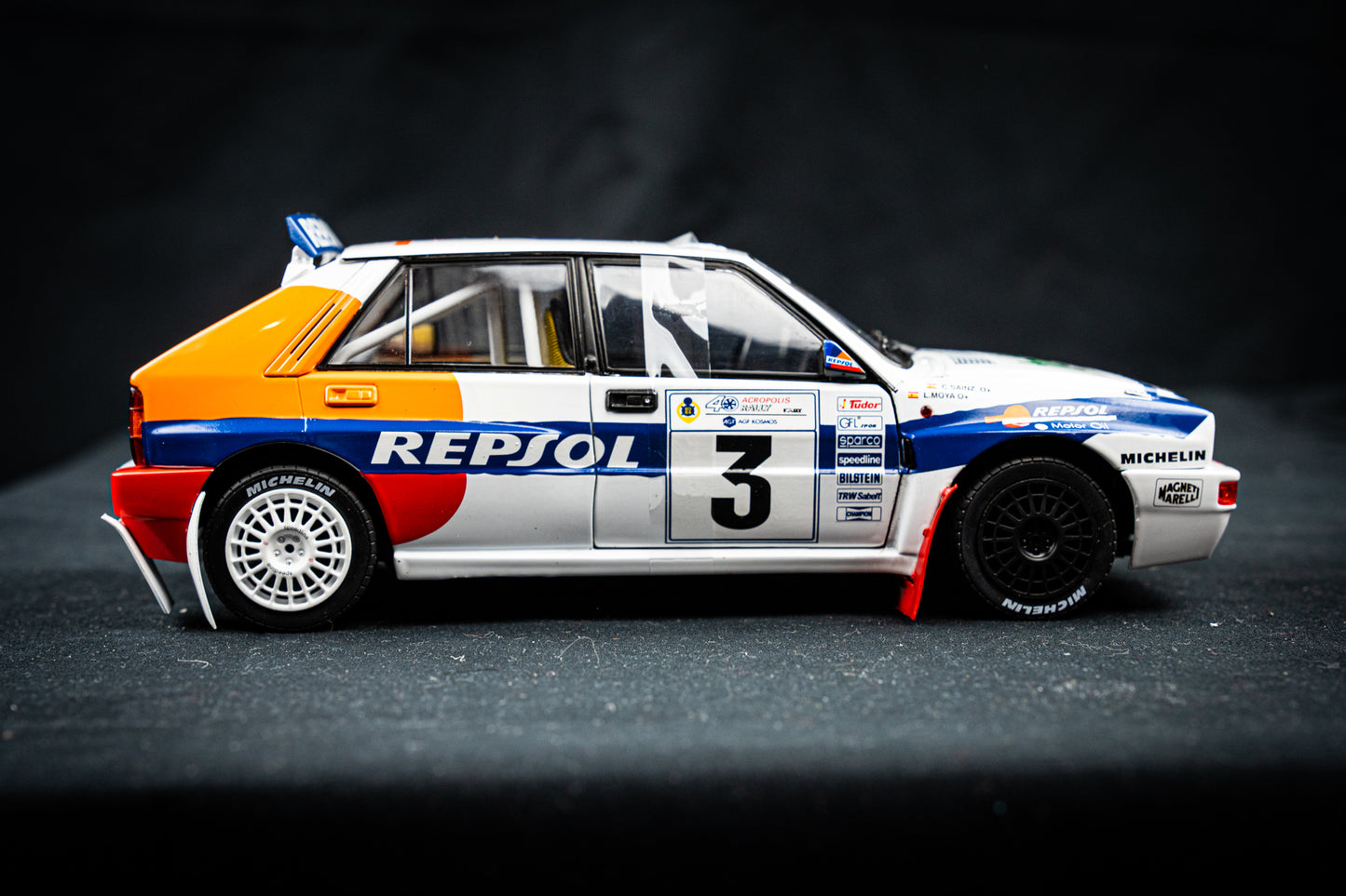 Lancia Delta HF Integrale #3 Sainz / Moya - Repsol Livery - Rallye Acropolis 1993 / Solido 1:18