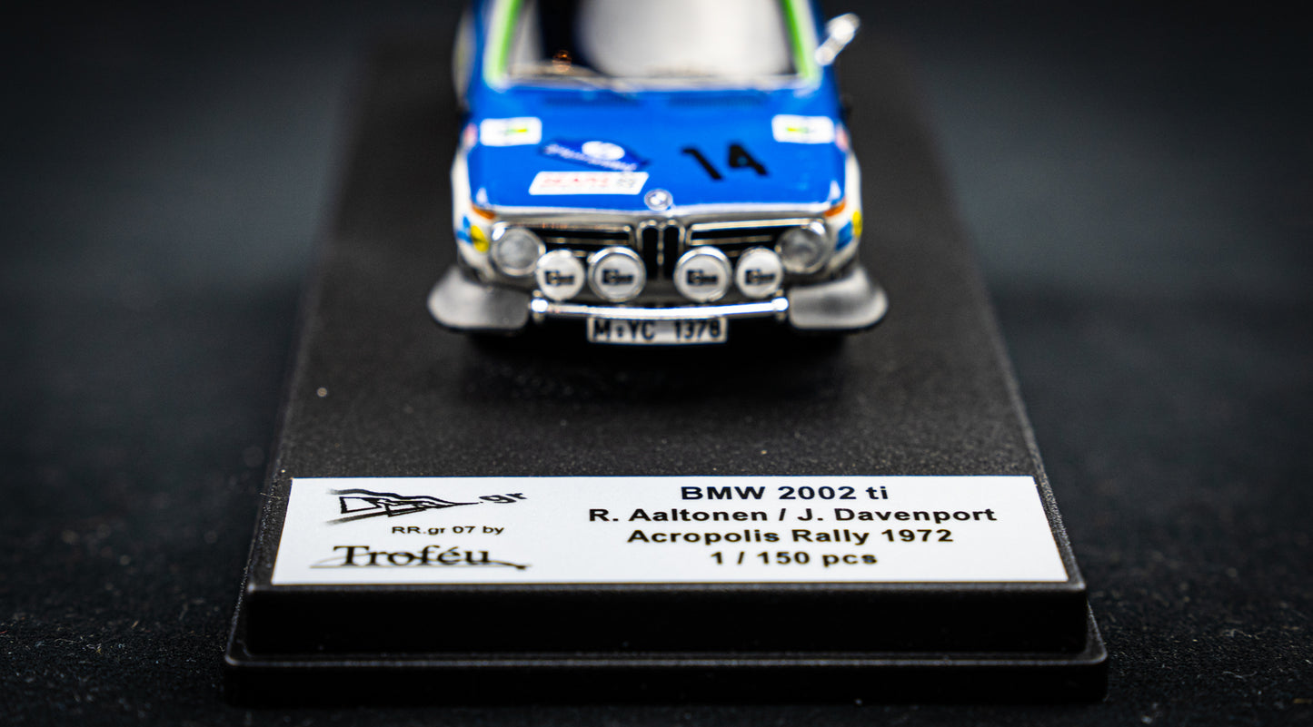 BMW 2002 ti #14 Rauno Altonen / J. Davenport - Acropolis Rallye 1972 lim. Edition 1 / 150 1:43 Trofeu