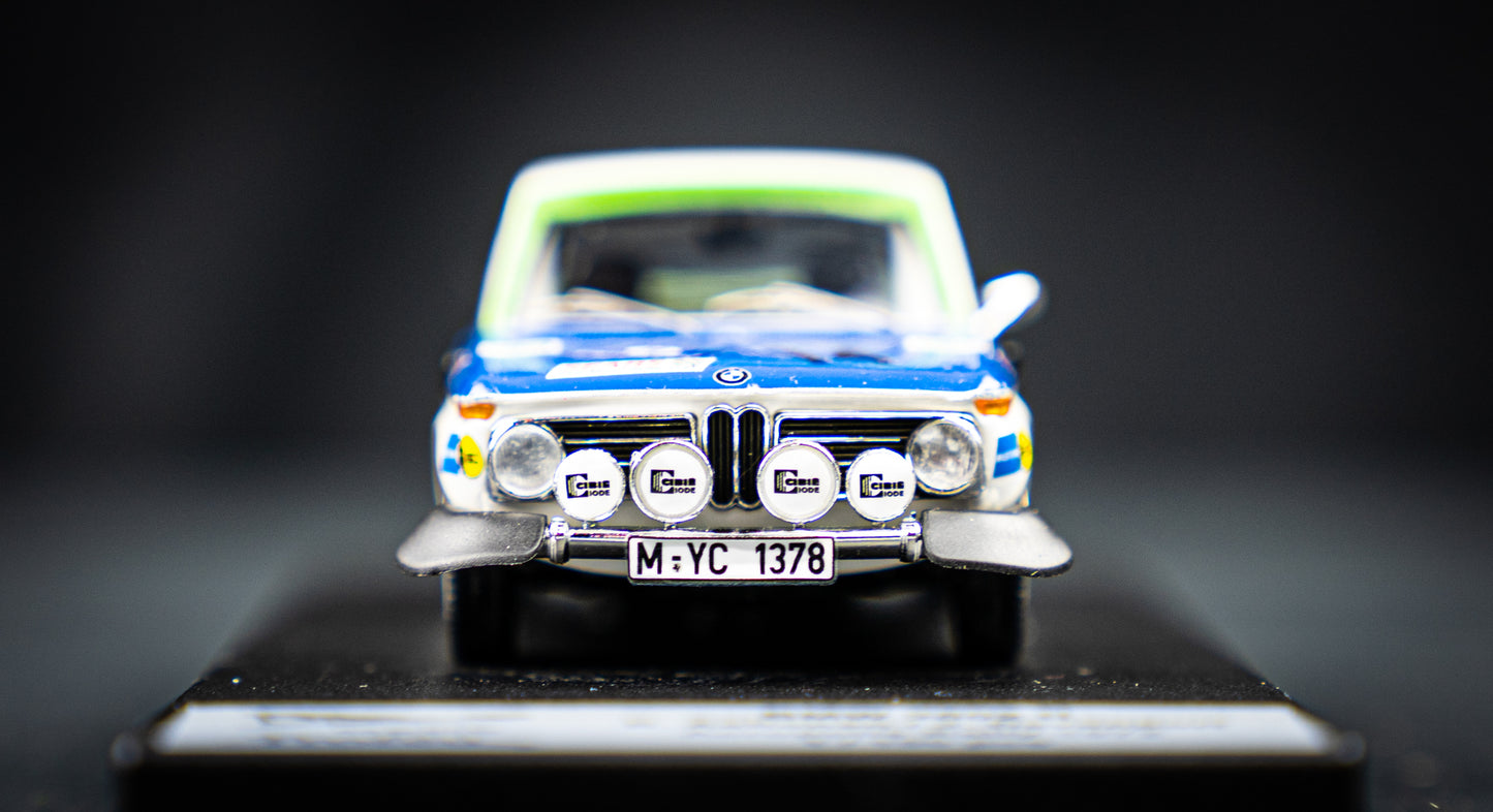 BMW 2002 ti #14 Rauno Altonen / J. Davenport - Acropolis Rallye 1972 lim. Edition 1 / 150 1:43 Trofeu