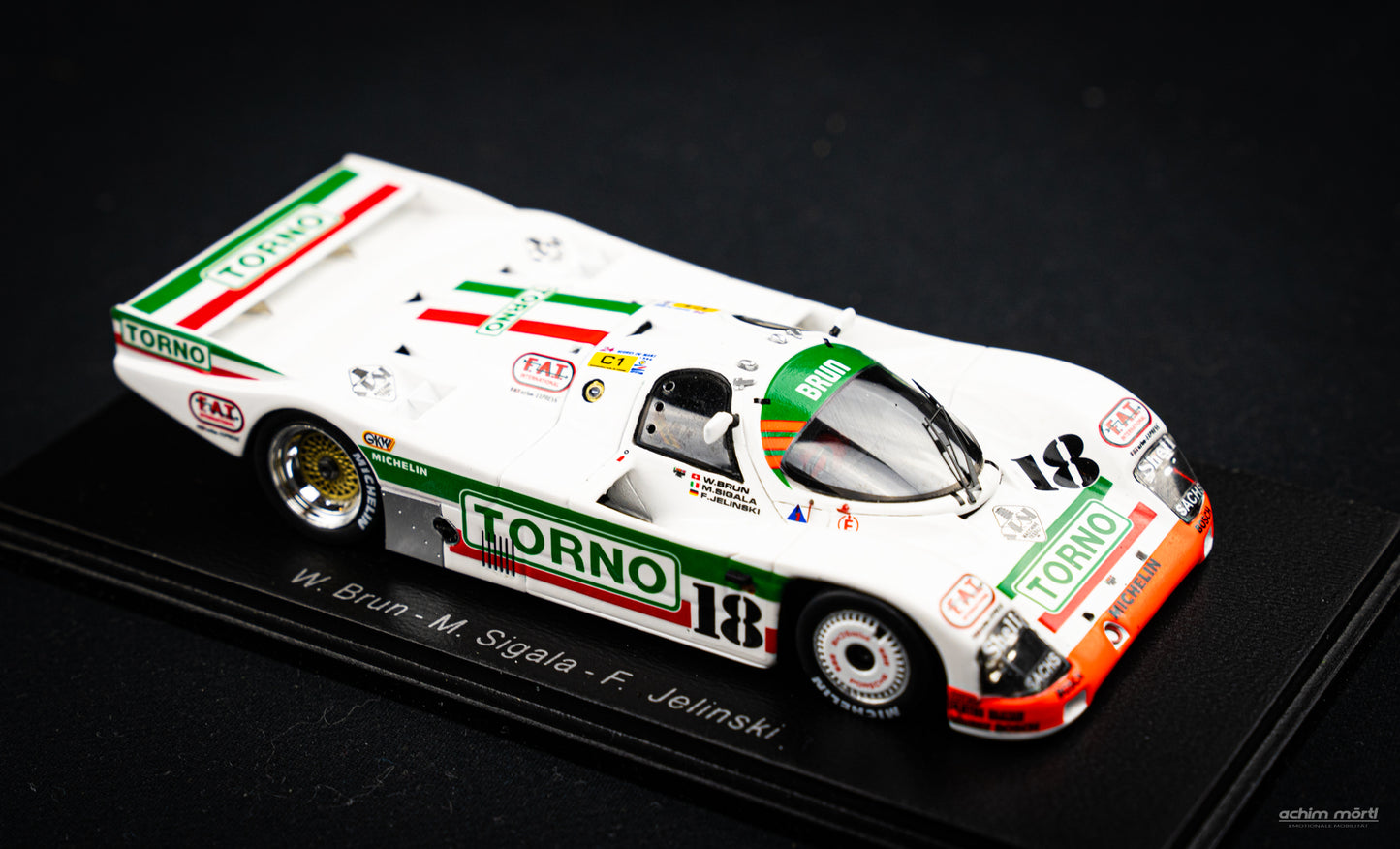 Porsche 962C #18 Brun / Sigala / Jelinski 24h LeMans 1986 1:43 Spark