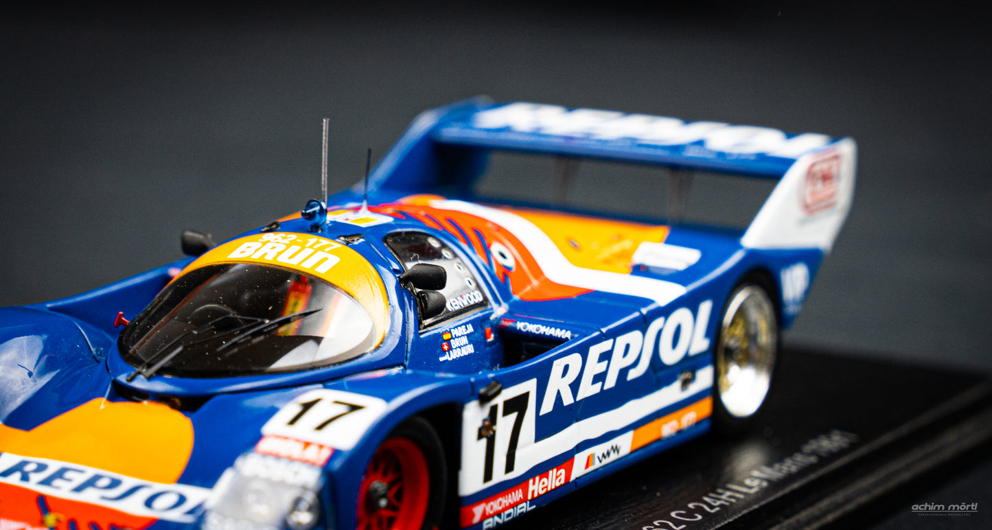 Porsche 962C Repsol #17 24h LeMans 1991 mit Brun / Larrauri / Pareja - 1:43 Spark