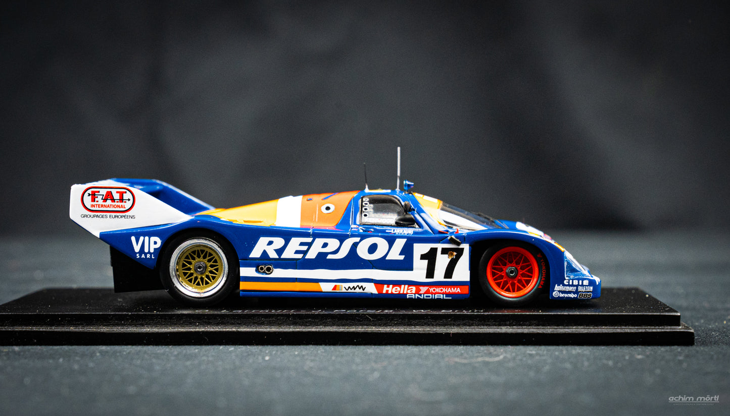 Porsche 962C Repsol #17 24h LeMans 1991 mit Brun / Larrauri / Pareja - 1:43 Spark
