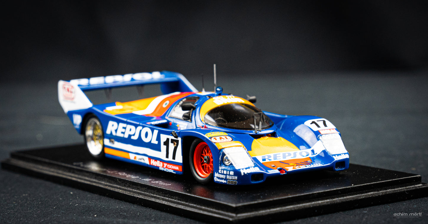 Porsche 962C Repsol #17 24h LeMans 1991 mit Brun / Larrauri / Pareja - 1:43 Spark