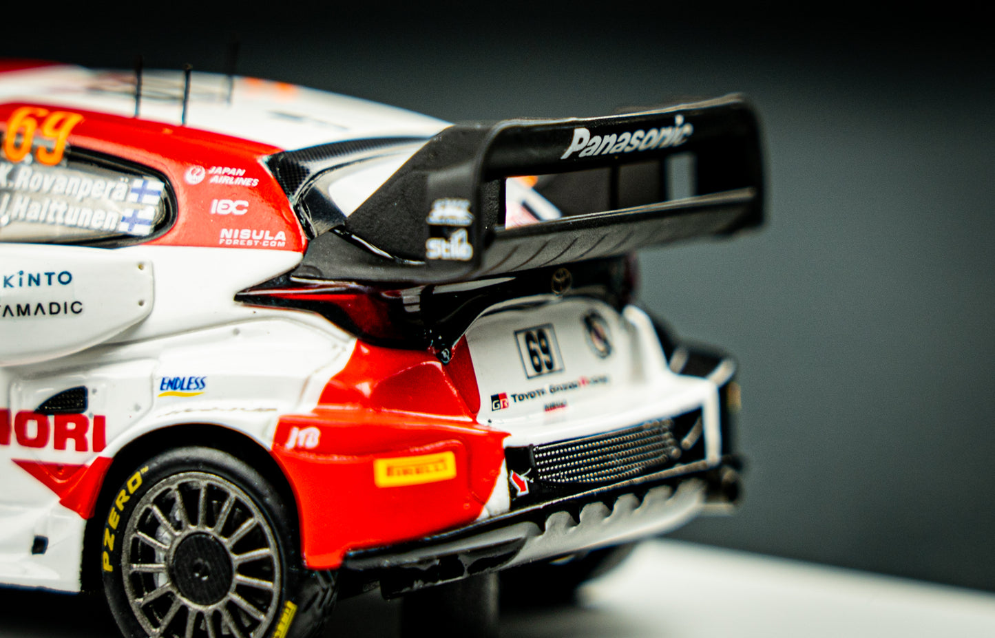 Toyota GR Yaris Rallye #69 K. Rovanperä / J. Halttunen - Rallye Monte Carlo 2022 Spark 1:43