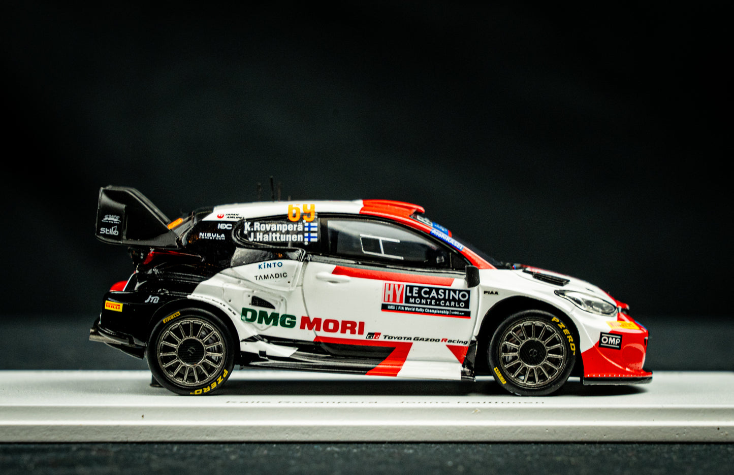 Toyota GR Yaris Rallye #69 K. Rovanperä / J. Halttunen - Rallye Monte Carlo 2022 Spark 1:43