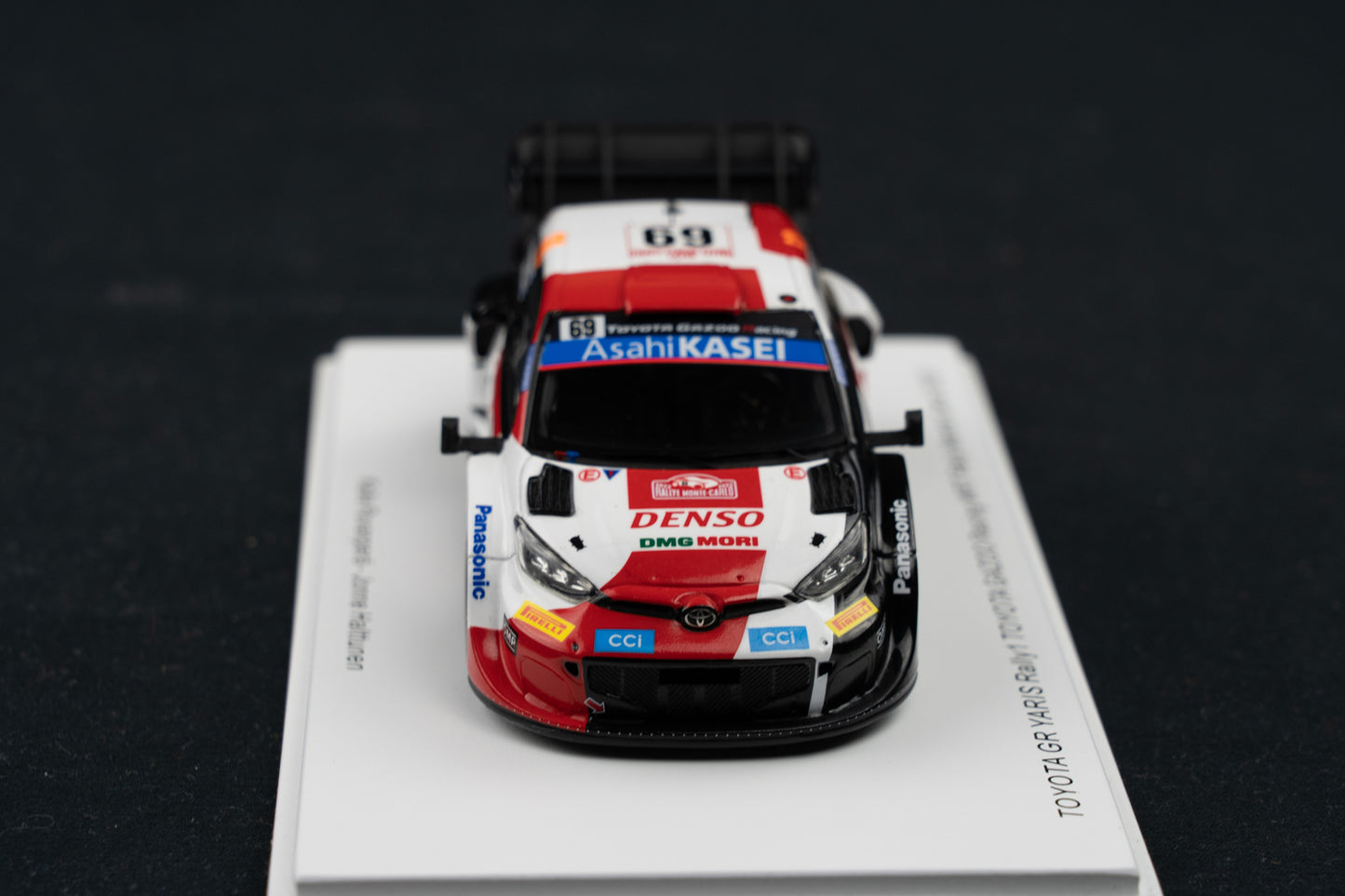 Toyota GR Yaris Rallye #69 K. Rovanperä / J. Halttunen - Rallye Monte Carlo 2022 Spark 1:43