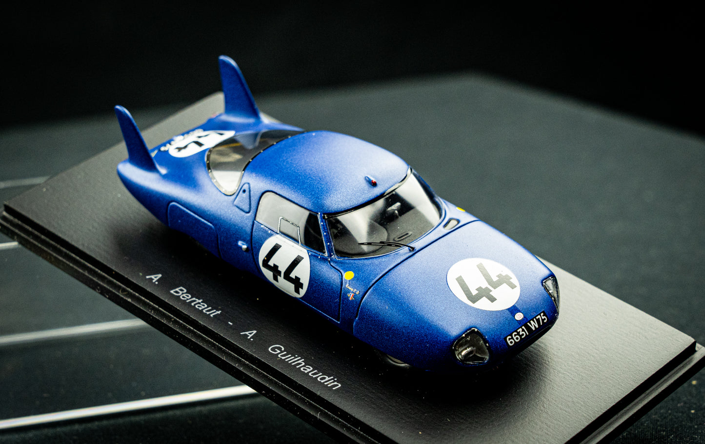 CD #44 Bertaut / Guilhaudin 24h LeMans 1964 - Spark 1:43