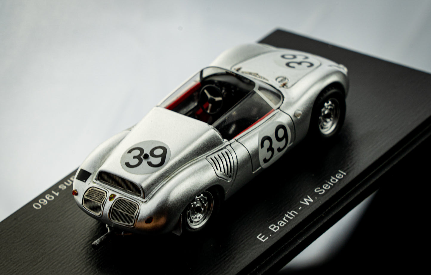 Porsche RS60 #39 Barth / Seidel - 12th 24h LeMans 1960 - Spark 1:43