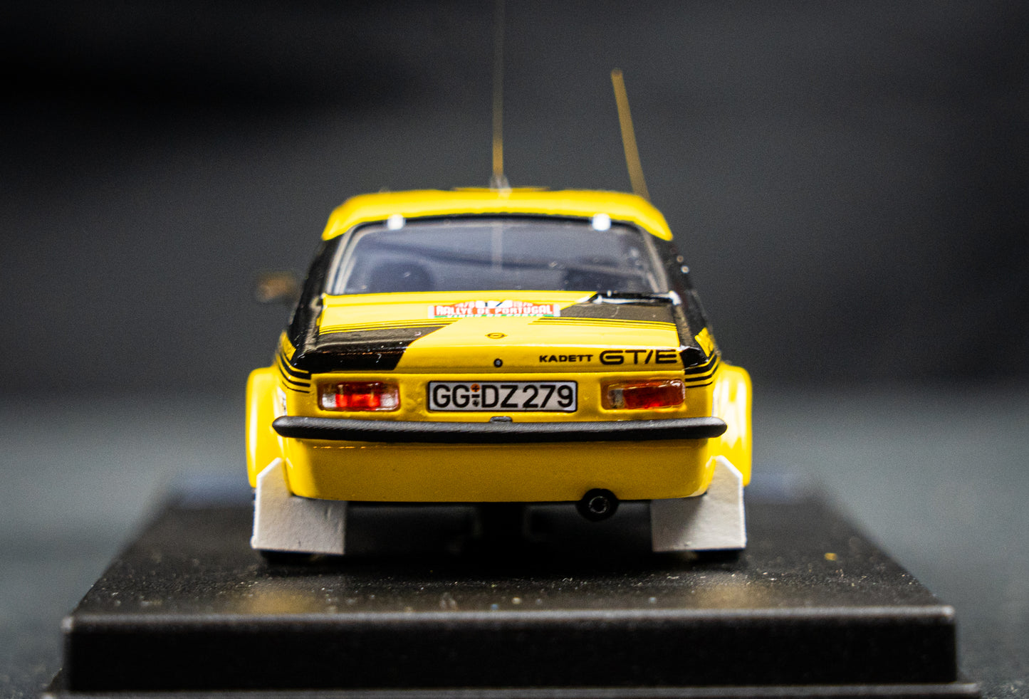 Opel Kadett GT/E Lim. Edition #17 Mequepe / Vilar Portugal Rallye 1978