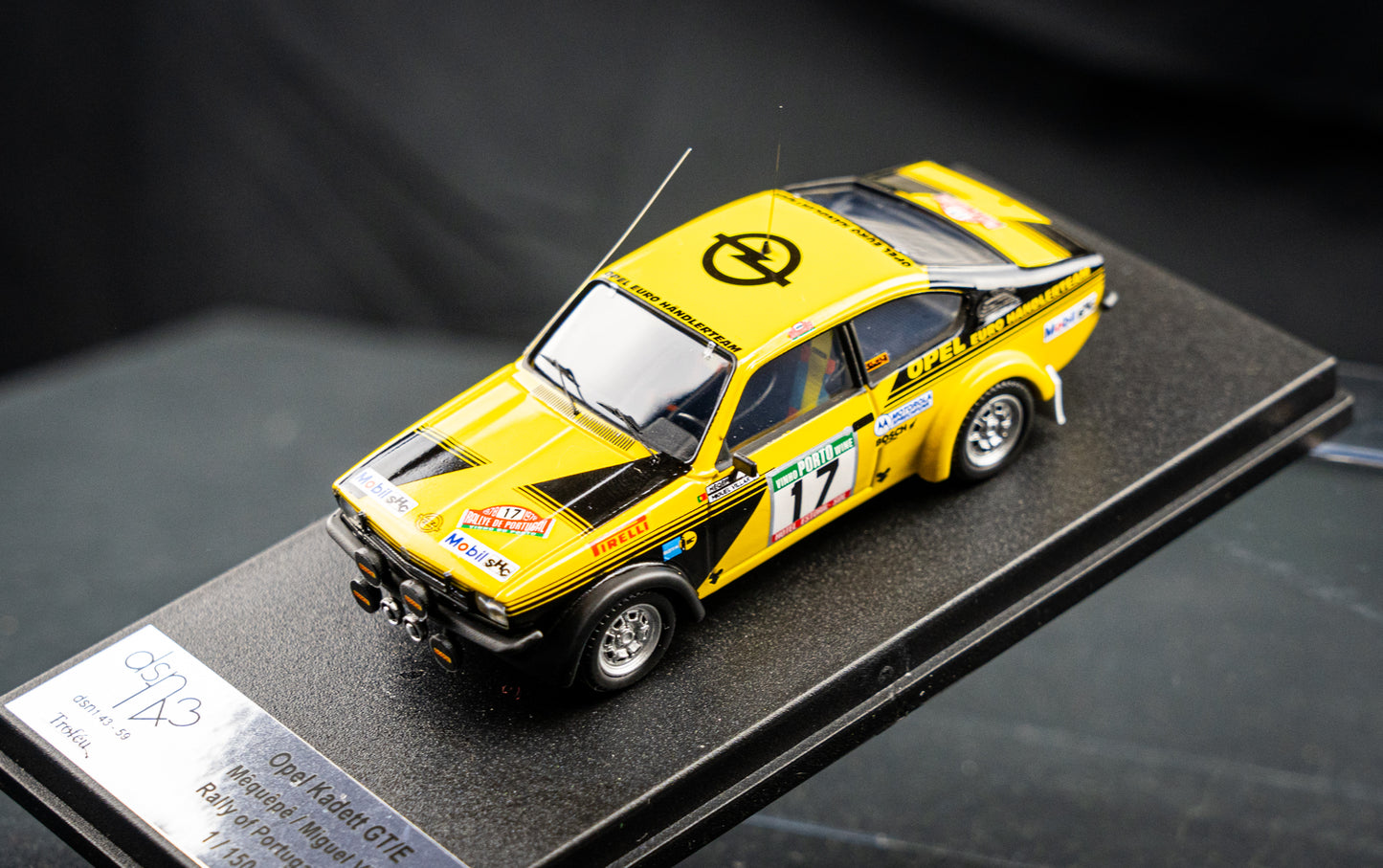 Opel Kadett GT/E Lim. Edition #17 Mequepe / Vilar Portugal Rallye 1978