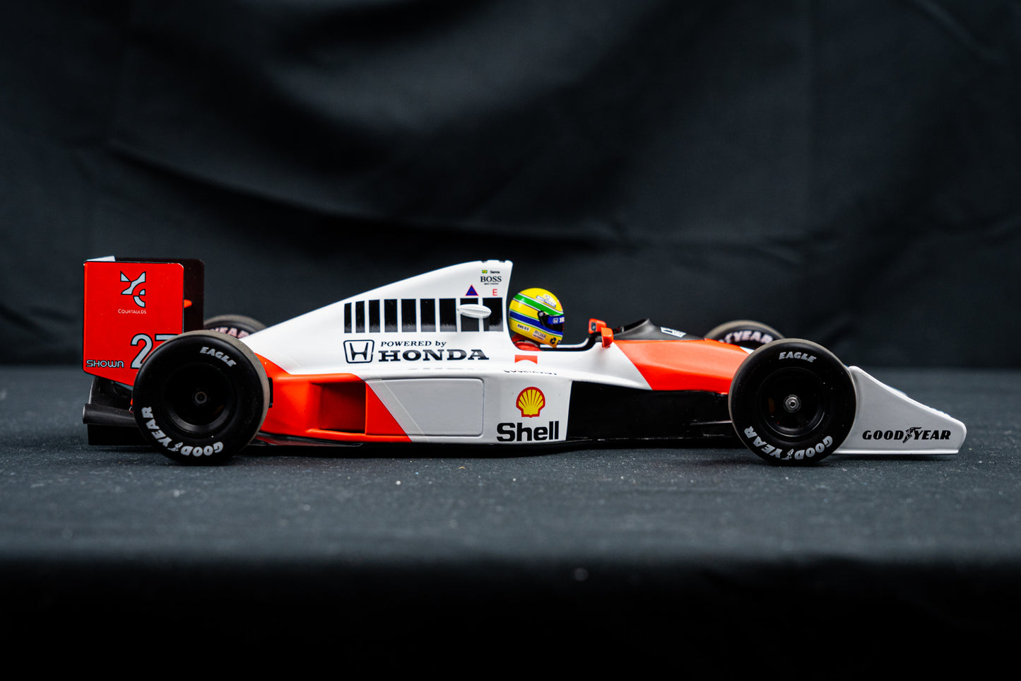 Ayrton Senna McLaren MP4/5B #12 Saison 1990 - Minichamps 1:18