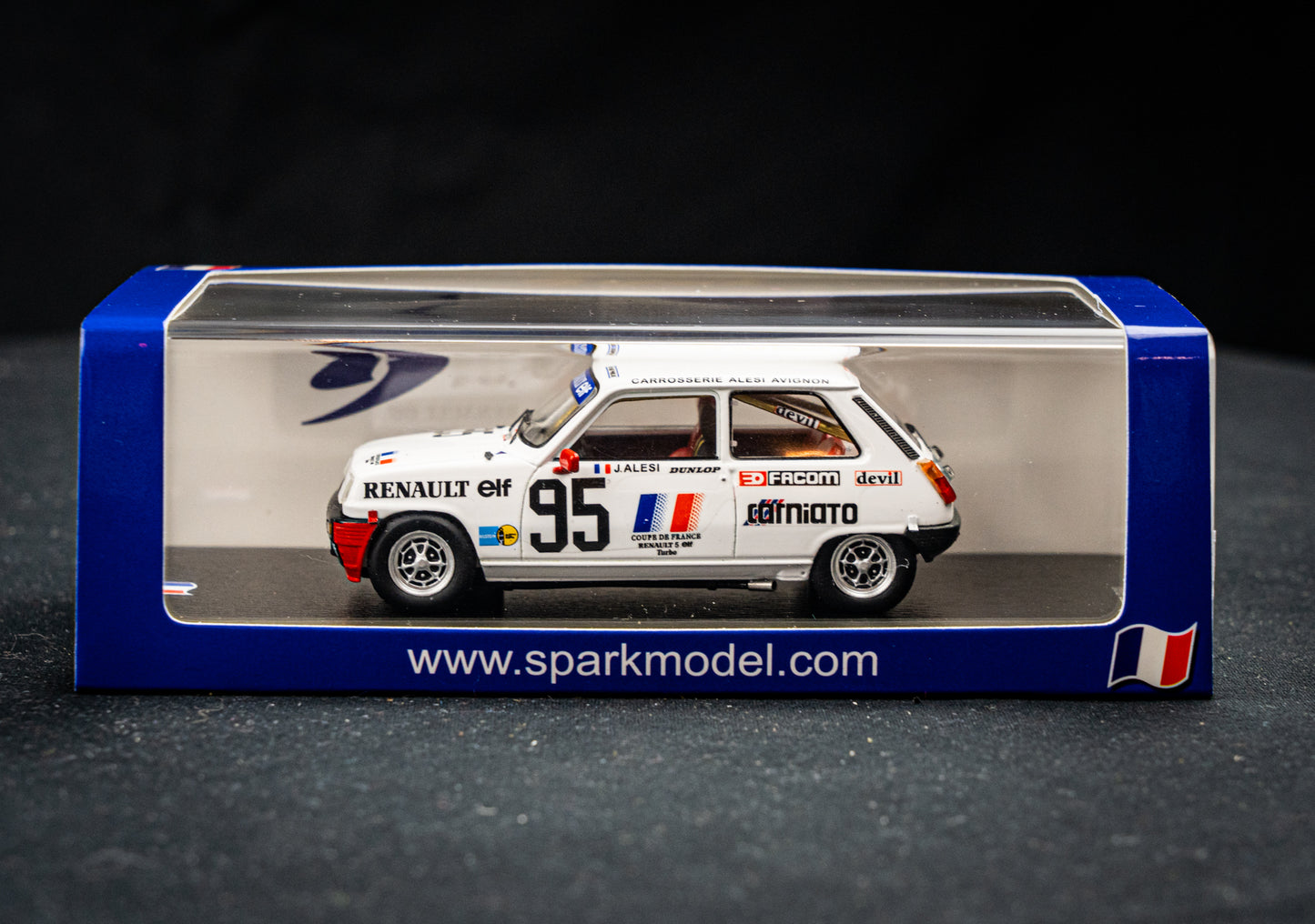 Renualt 5 Alpine Turbo lim. edition 300 Stk. #95 Jean Alesi - Magny Cours 1983 - Spark 1:43