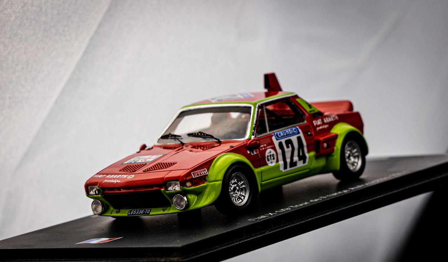 Fiat X 1/9 lim. edition 300 Stk. - #124 Christine / de la Grandrive - Tour de France 1974 - Spark 1:43